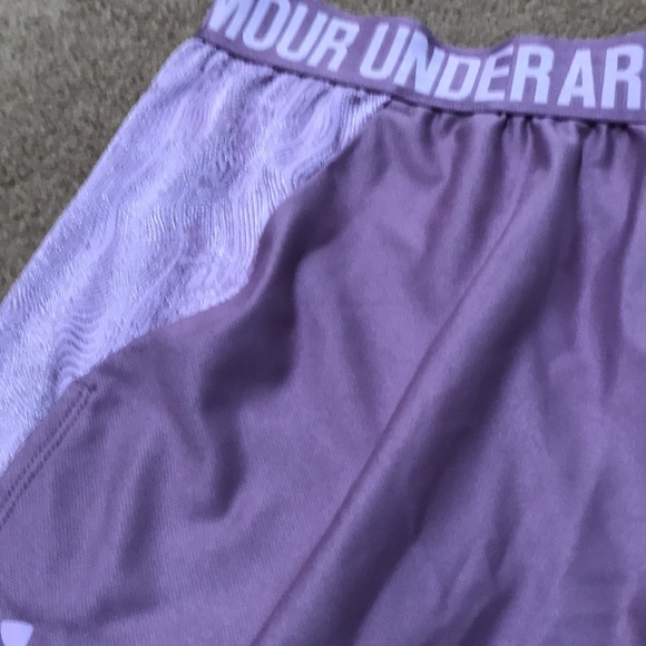 🌸NEW🌸 Under Armour Shorts - Picture 3 of 11
